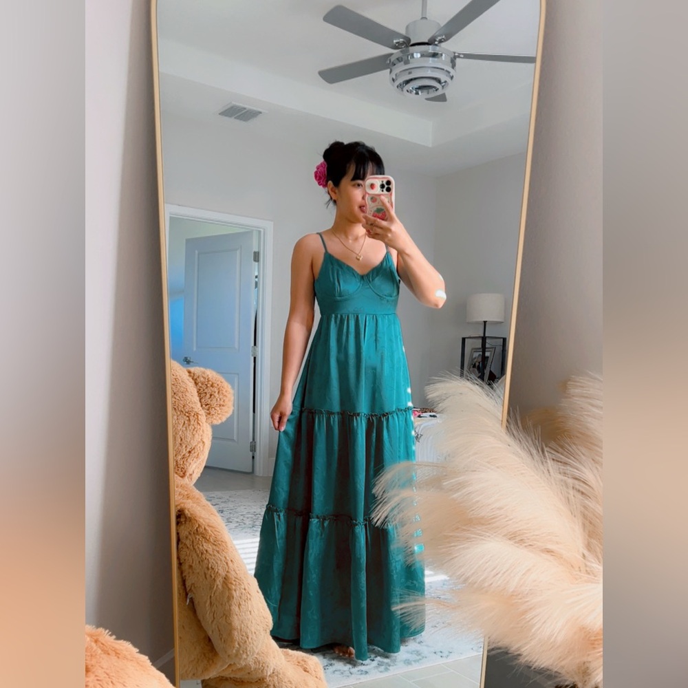 Elegant Teal Maxi Dress